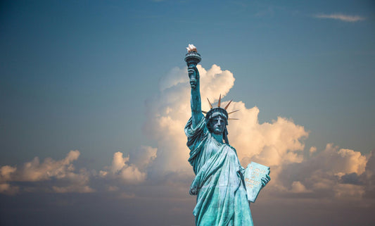 Ultimate Guide To Travel Adapters For The USA